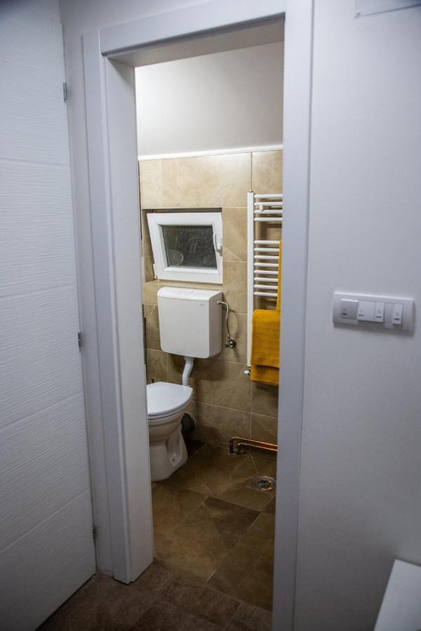 Smile Apartman Pirot Kültér fotó